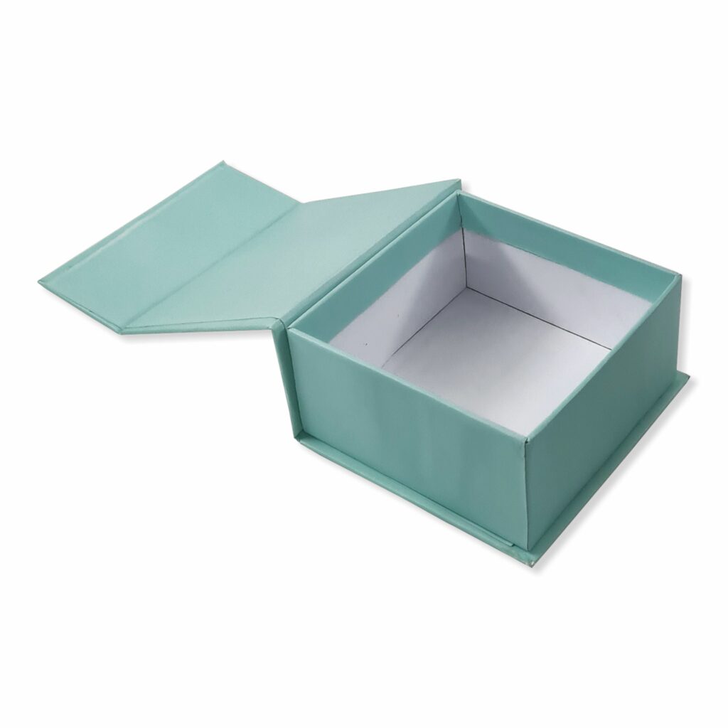 Pastel Green Magnetic Hamper Box (4x4x2 inch)