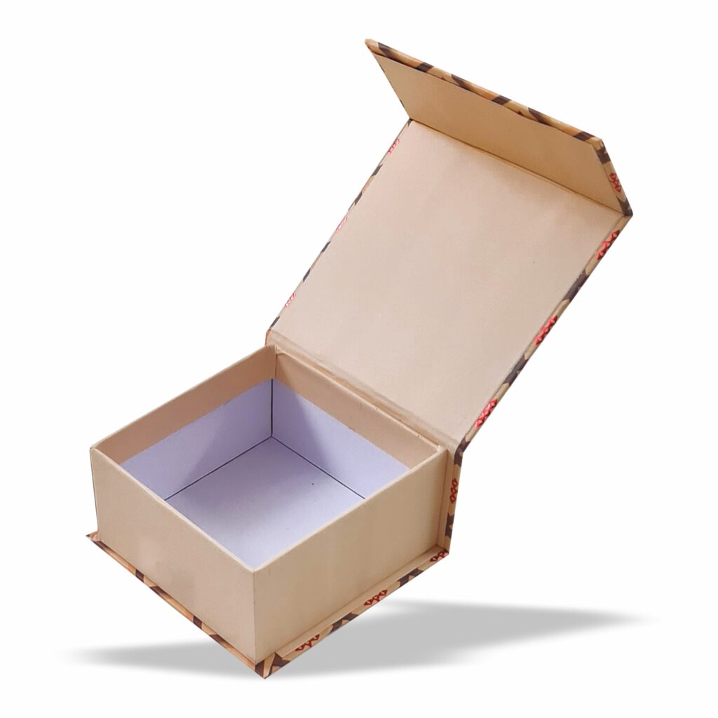 Bisque Collection Magnetic Pattern : Rigid Hamper Box (4x4x2 inch)